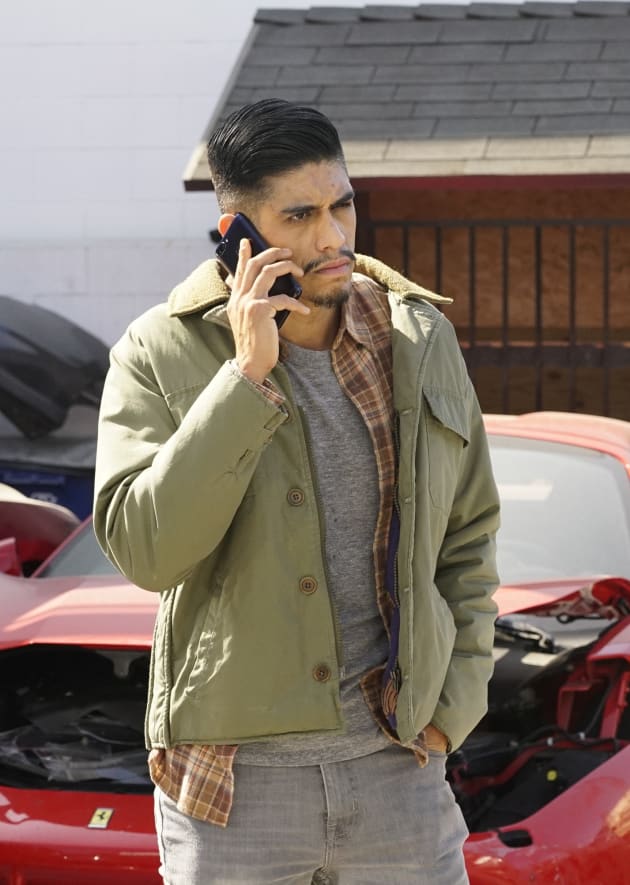 Suspect - Stumptown Season 1 Episode 10