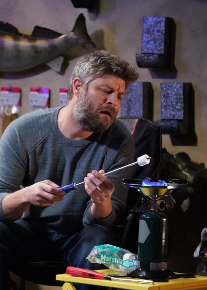 Ben Makes S'mores - The Conners Season 3 Episode 20