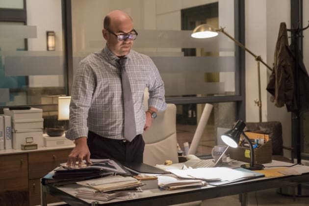 Snapper - Supergirl Season 2 Episode 12