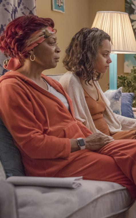 Violet Comforts Darla - Queen Sugar Season 4 Episode 10