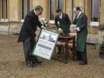 Open House for Charity - Downton Abbey Season 6 Episode 6