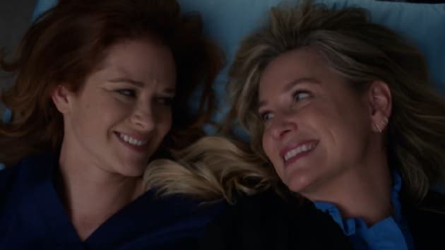 Grey S Anatomy Farewell Tribute To April And Arizona Tv Fanatic