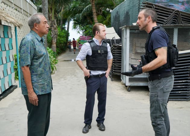 Duke Needs Help - Hawaii Five-0