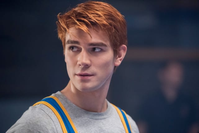 Making The Team - Riverdale Season 2 Episode 11