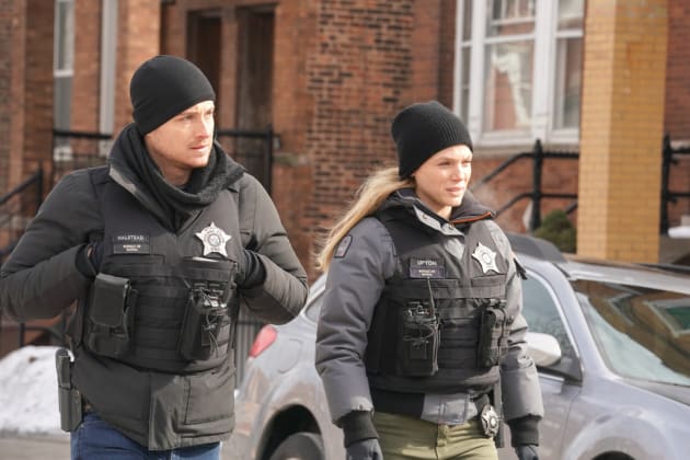 Chicago pd season 6 episode 9 putlockers shop