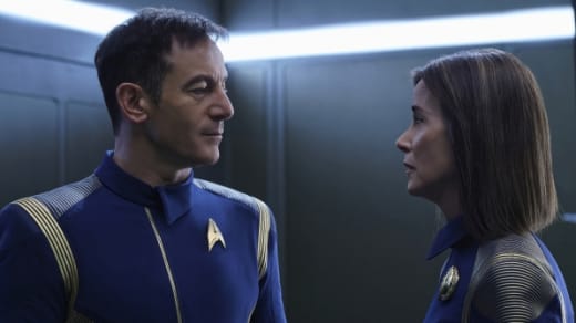 Hola almirante - Star Trek: Discovery Temporada 1 Episodio 6
