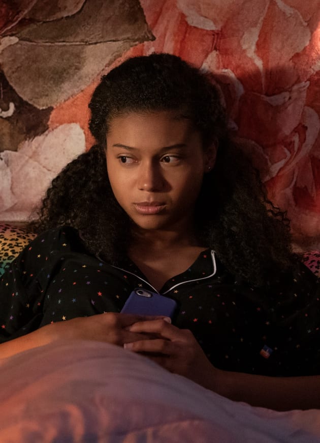 Monse s Stressed Tall On My Block Season 3 Episode 1 TV Fanatic