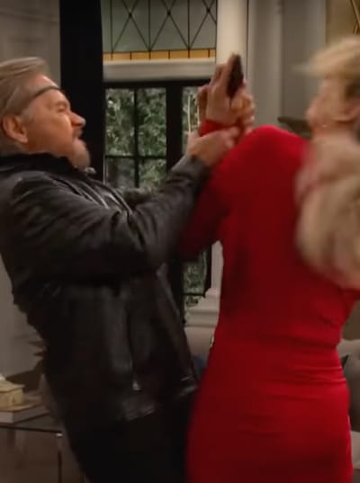 Steve Gets the Goods - Days of Our Lives