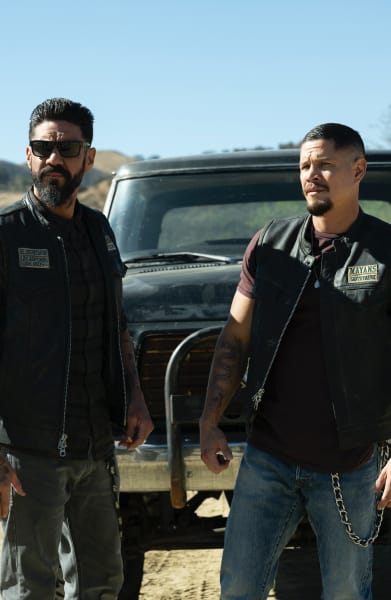 Dangerous Brothers - Mayans M.C. Season 3 Episode 3