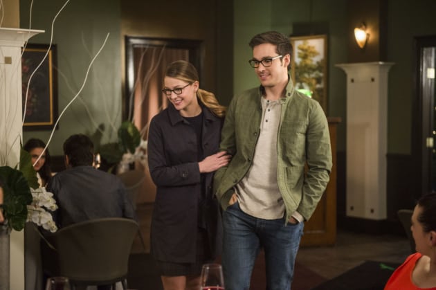 Double Date - Supergirl Season 2 Episode 18