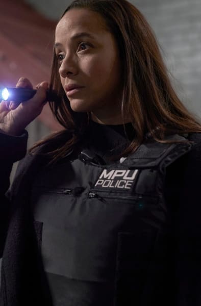Nikki Investigates -tall  - Alert: Missing Persons Unit Season 1 Episode 5