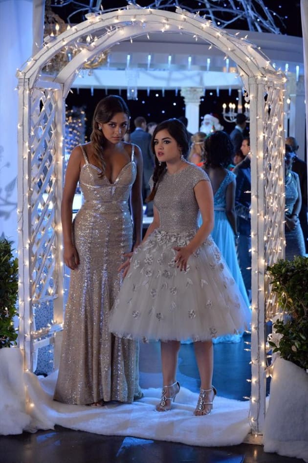 Emily Fields Prom Dress