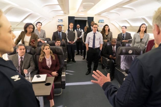 Innocent Lives - Scandal Season 7 Episode 13