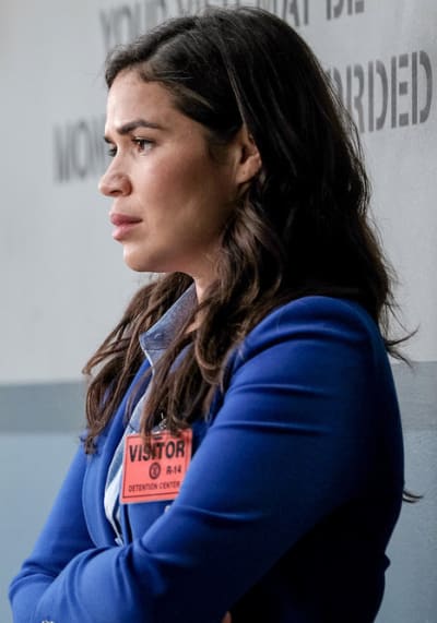 Visiting Mateo - Superstore Season 5 Episode 1