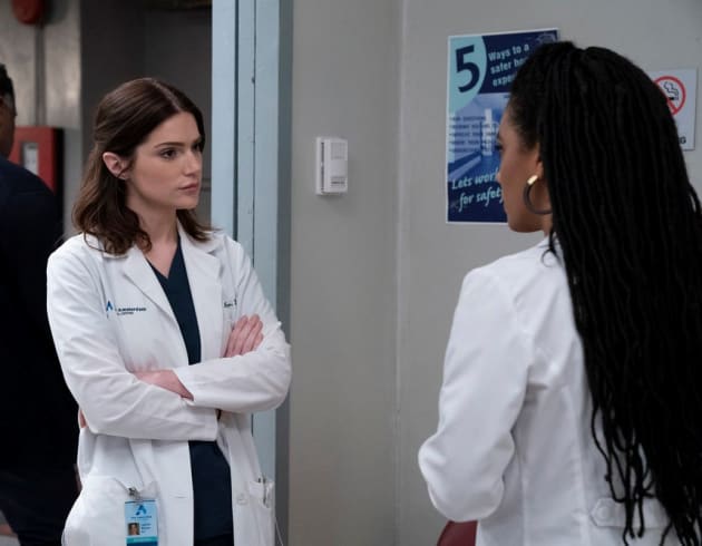 Helen and Lauren Talk - New Amsterdam Season 2 Episode 18