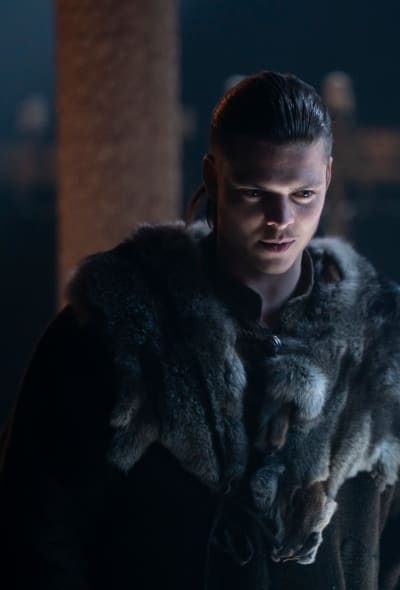 VIKINGS IMAGINES - Imagine going back in time and meeting Ivar