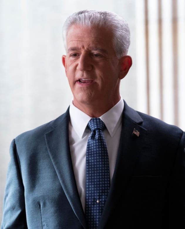 Garrett Gives His Opinion - Blue Bloods Season 10 Episode 5