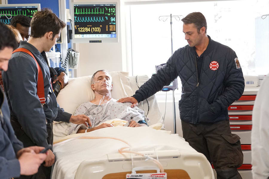 Firehouse 51 Visits Herrmann - Chicago Fire Season 4 Episode 10 - TV Fanatic