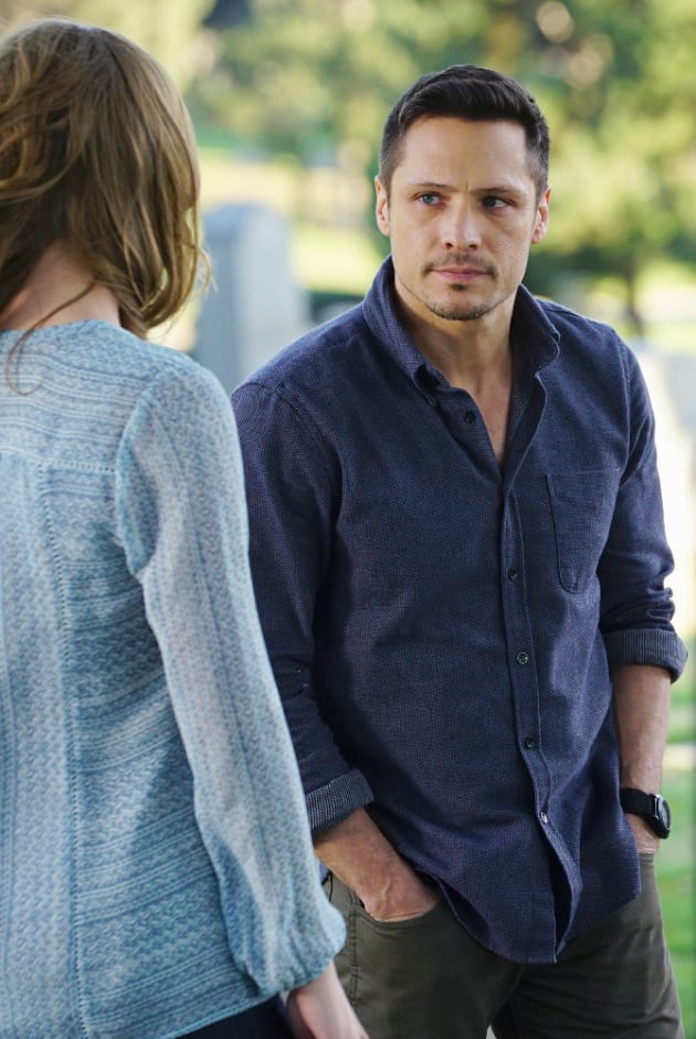 Jemily - Revenge Season 4 Episode 20