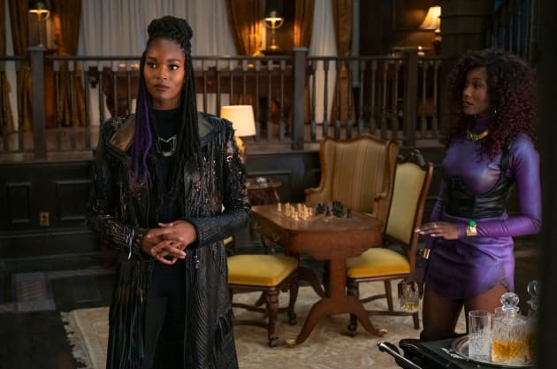 Sisters United? - Titans Season 3 Episode 6