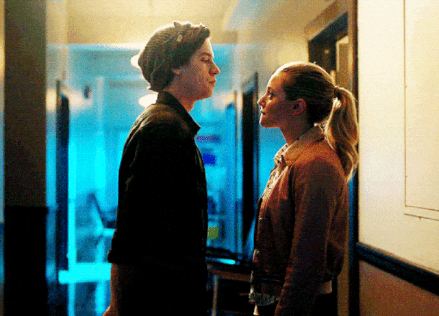 Betty and Jughead - Riverdale