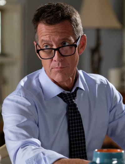 Looking Over His Glasses - Good Witch Season 6 Episode 3