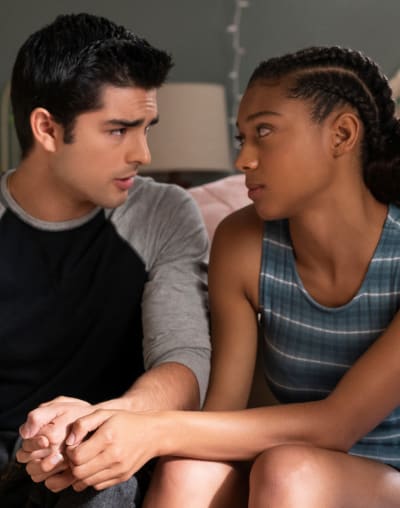 Monse and Cesar - Tall  - On My Block Season 3 Episode 1