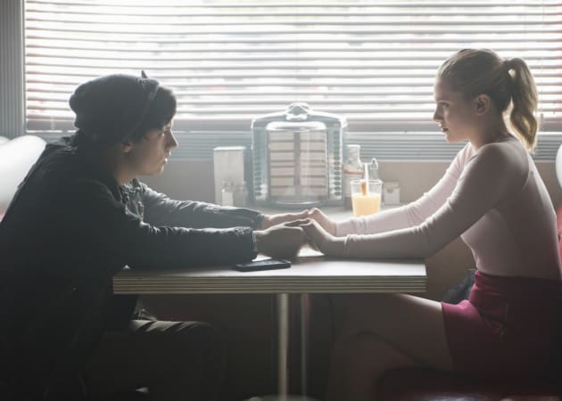 Riverdale s02e08 online cheap