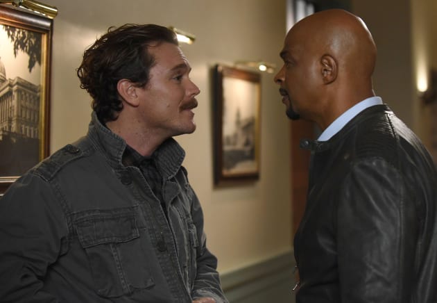 Disagreement - Lethal Weapon Season 1 Episode 12
