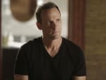 Looking Ashamed - How to Get Away with Murder Season 1 Episode 8