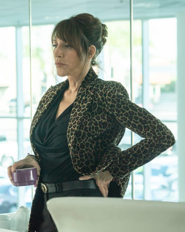 Fierce Female - Grand Hotel Season 1 Episode 9