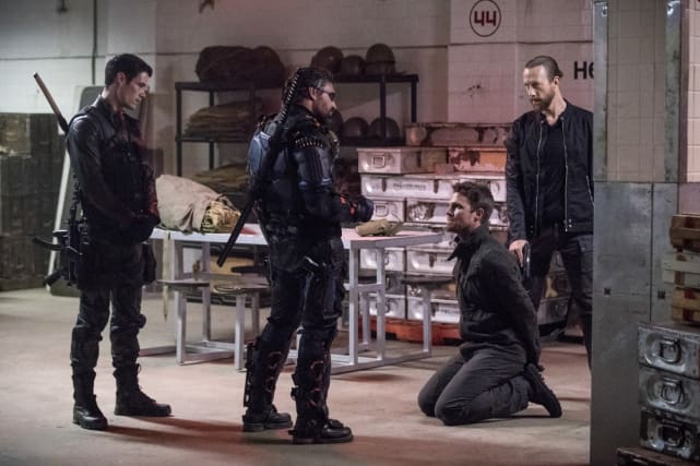 How Will Oliver Get Out Of This One - Arrow Season 6 Episode 6
