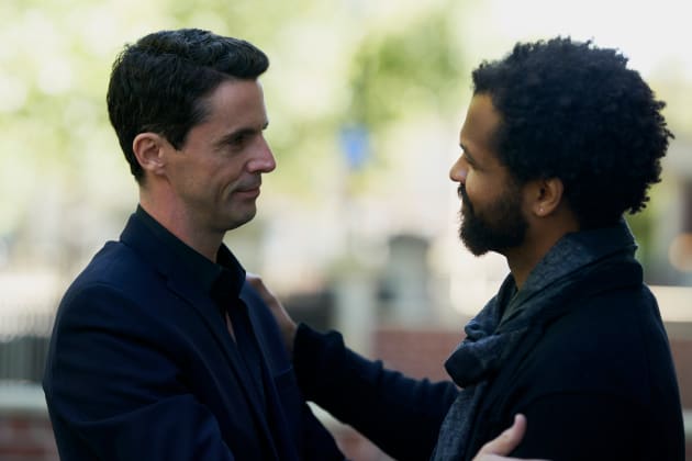 Welcomed by an Old Friend - A Discovery of Witches Season 3 Episode 1