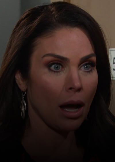 Chloe Receives a Shocking Visitor - Days of Our Lives