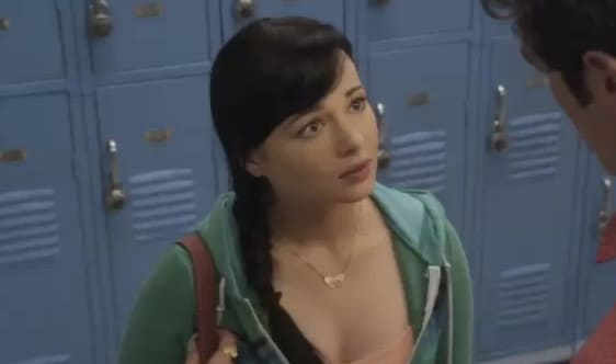 Matty Offers Jenna Advice