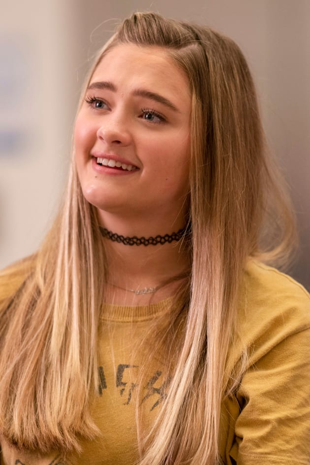 A Million Little Things' Lizzy Greene Discusses Sophie's Growth ...