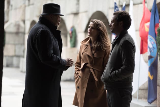 Beating the FBI - The Americans