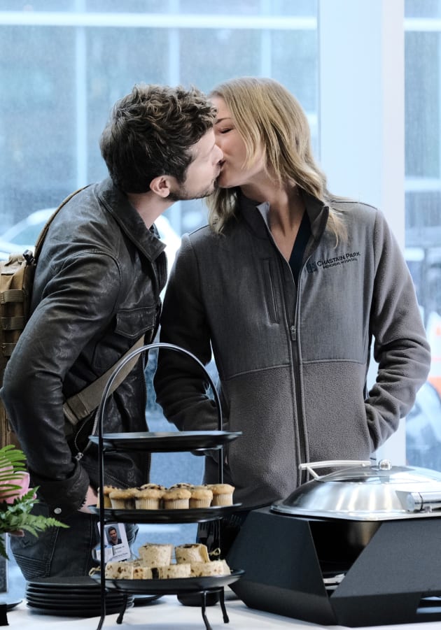 Conic Kisses - Tall - The Resident Season 3 Episode 15