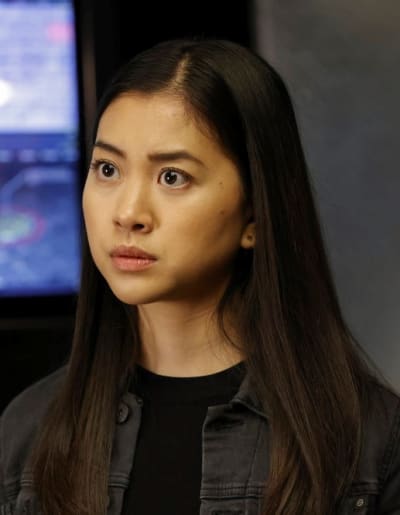 A Favor -- Tall - The Blacklist Season 9 Episode 4