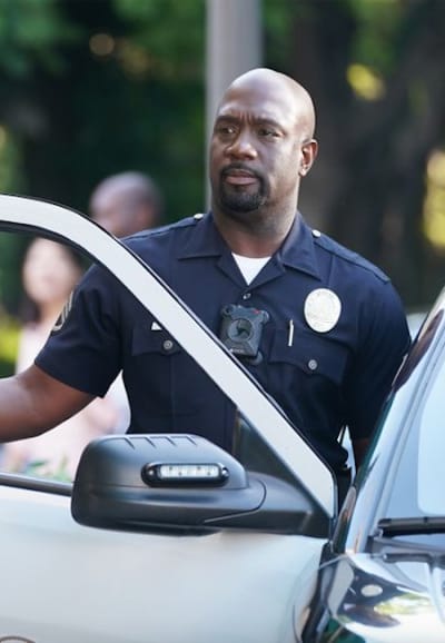 Watch the rookie season 2 episode hotsell 1 online free