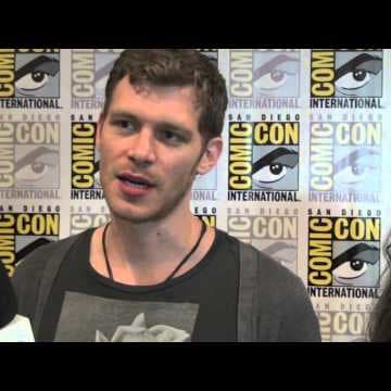 View Comic Con Interview Background