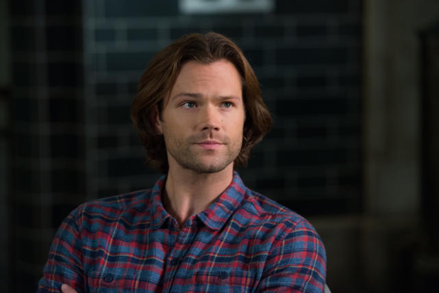 Check out the flannel on this Winchester brother! - Supernatural Season 12 Episode 10