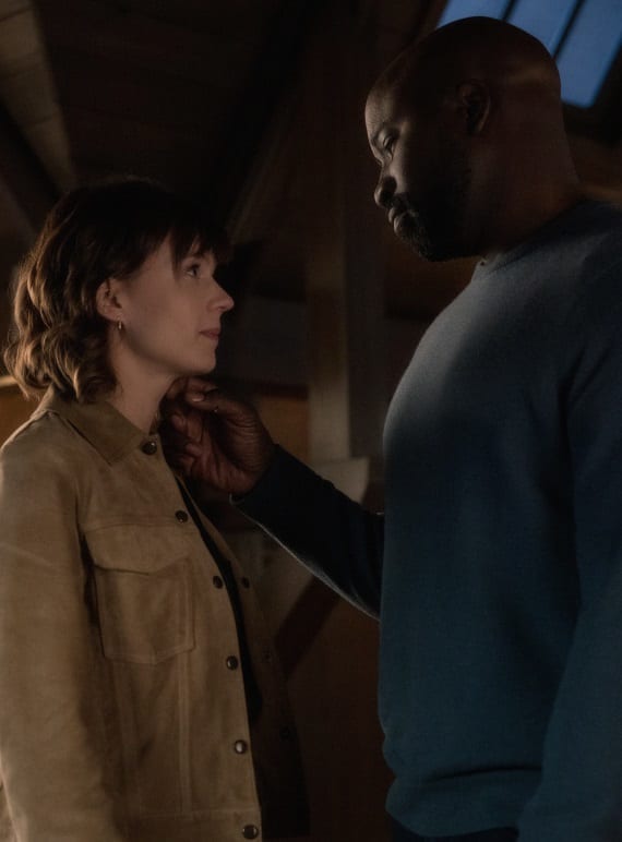 Touching Moment Between Kristen and David - EVIL Season 2 Episode 12