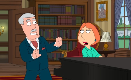 Lois Griffin Photos - TV Fanatic