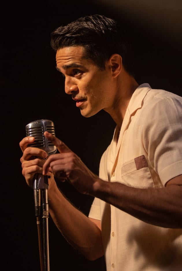At the Mic - Fantasy Island Season 1 Episode 4