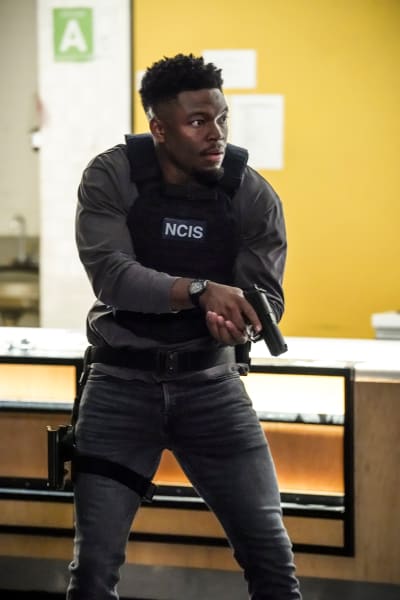 Armed and Dangerous - NCIS: Los Angeles Season 14 Episode 3