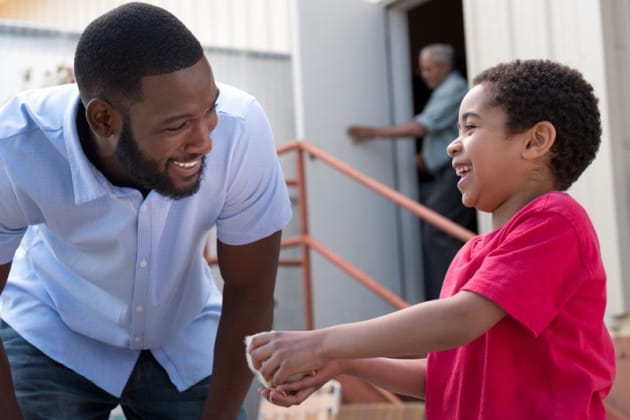 Blue Shows Off the Chicks - Queen Sugar Season 2 Episode 2