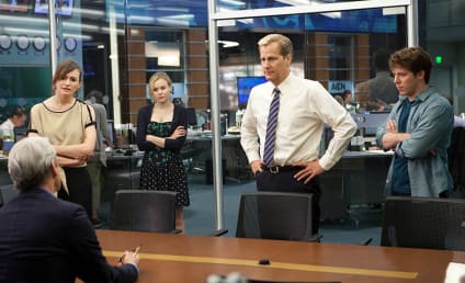 The Newsroom Review: Getting High, Reaching a Low