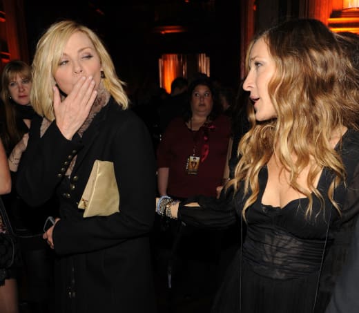  Kim Cattrall and Sarah Jessica Parker attend the premiere of "Did You Hear About the Morgans?"