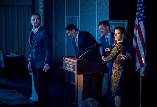 A Dark Turn - Arrow Season 7 Episode 8